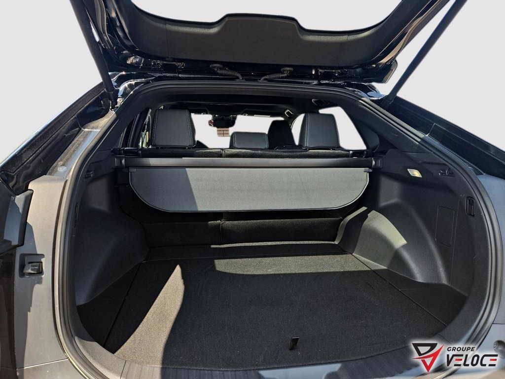 2023 Toyota BZ4X XLE *AWD, TOIT OUVRANT* in Riviere-du-Loup, Quebec - 6 - w1024h768px