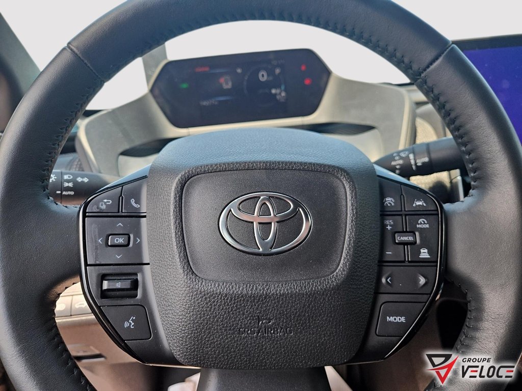 2023 Toyota BZ4X XLE *AWD, TOIT OUVRANT* in Riviere-du-Loup, Quebec - 10 - w1024h768px