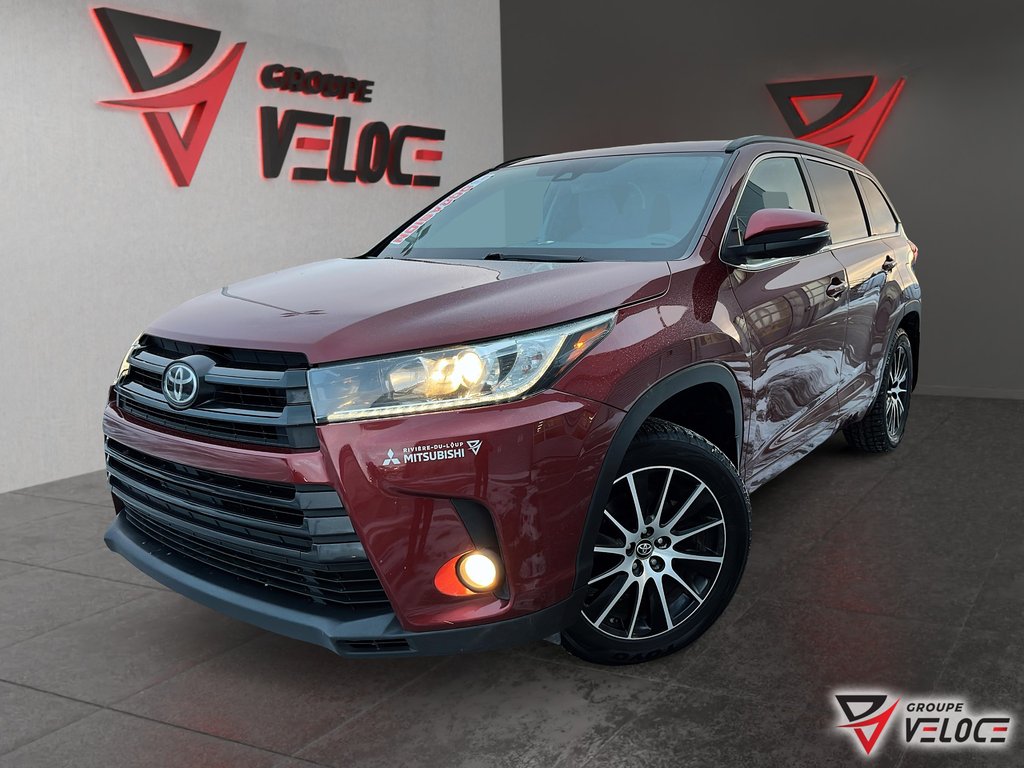 Toyota Highlander SE, CUIR, TOIT OUVRANT 2017 à Rivière-du-Loup, Québec - 1 - w1024h768px