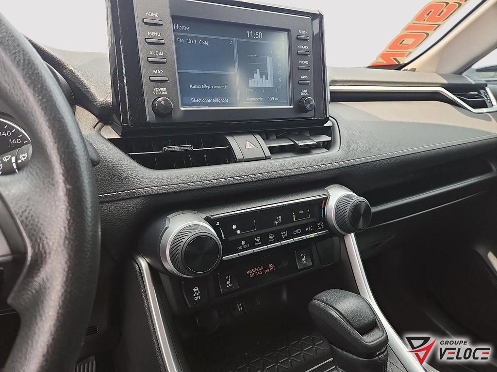 Toyota RAV4 LE *AWD, SIÈGES CHAUFFANTS, TISSU* 2019 à Rivière-du-Loup, Québec - 13 - w1024h768px