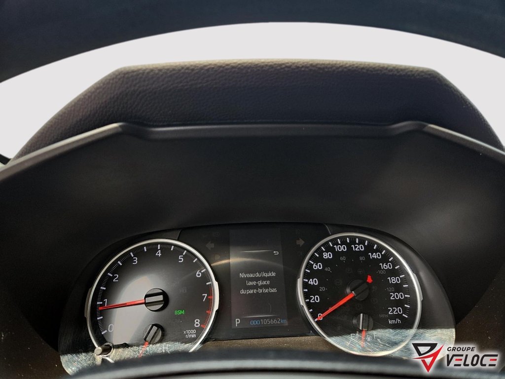 Toyota RAV4 LE *AWD, SIÈGES CHAUFFANTS, TISSU* 2019 à Rivière-du-Loup, Québec - 10 - w1024h768px