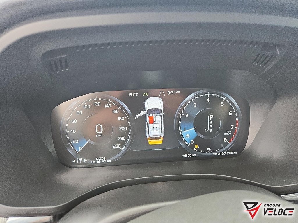 Volvo XC60 R-Design *TOIT PANO, CUIR, AWD* 2021 à Rivière-du-Loup, Québec - 10 - w1024h768px