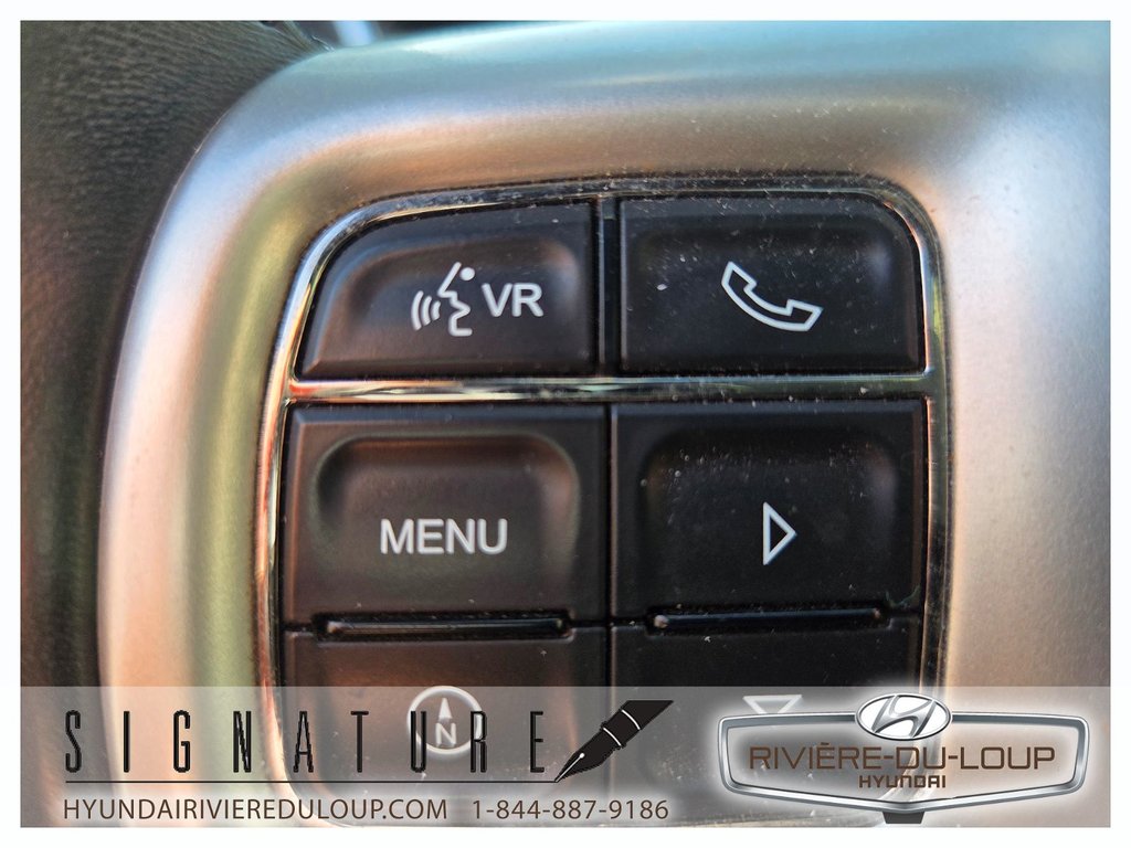 2013 Chrysler 200 LIMITED,AUTOMATIQUE in Riviere-Du-Loup, Quebec - 18 - w1024h768px