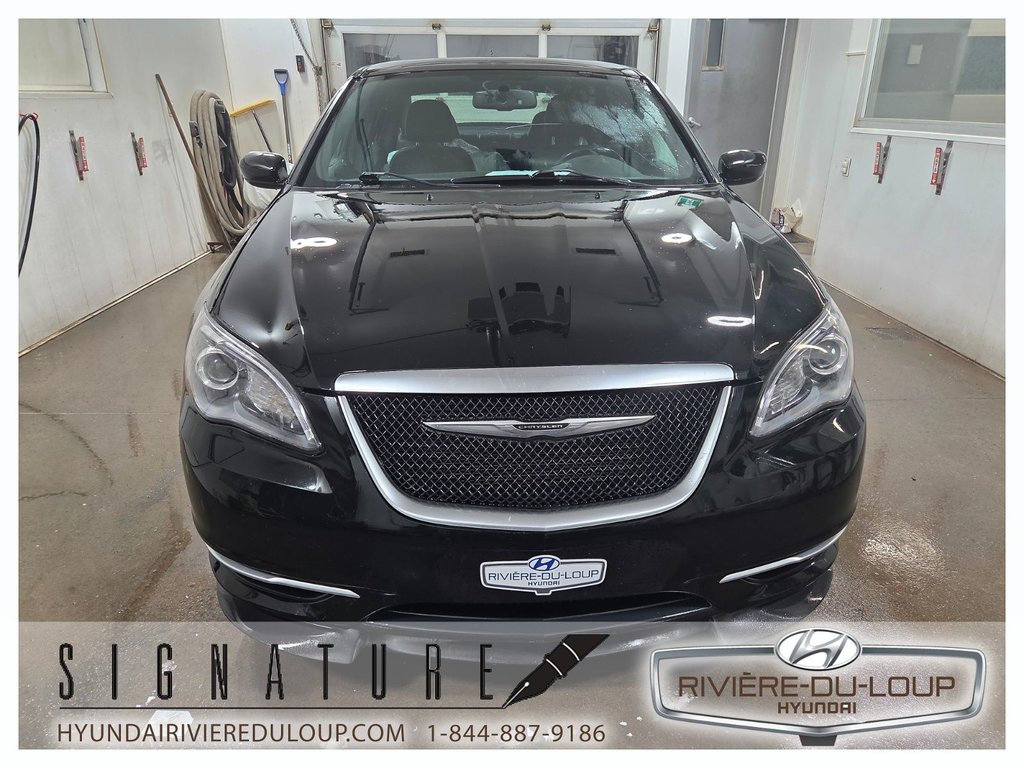 Chrysler 200 S,automatique 2013 à Riviere-Du-Loup, Québec - 3 - w1024h768px