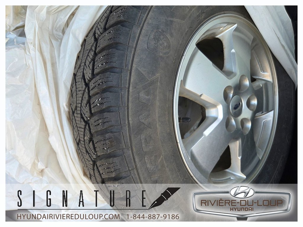 Ford Escape XLT,4x4 2012 à Riviere-Du-Loup, Québec - 23 - w1024h768px