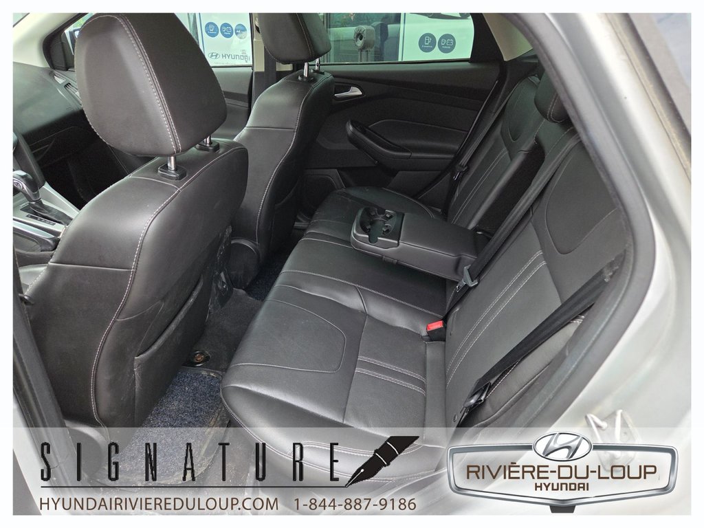 2013 Ford Focus SE in Riviere-Du-Loup, Quebec - 10 - w1024h768px