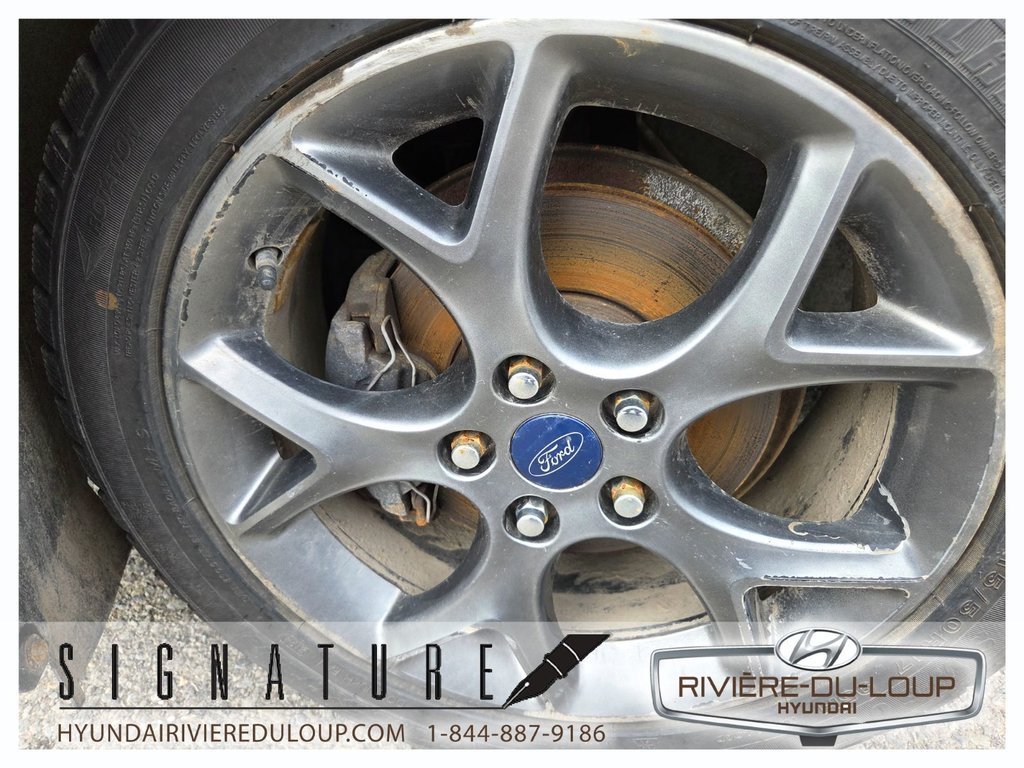 2013 Ford Focus SE in Riviere-Du-Loup, Quebec - 23 - w1024h768px