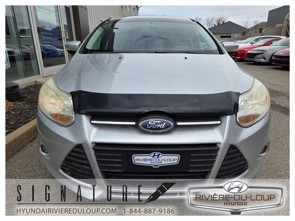2013 Ford Focus SE in Riviere-Du-Loup, Quebec - 3 - w1024h768px