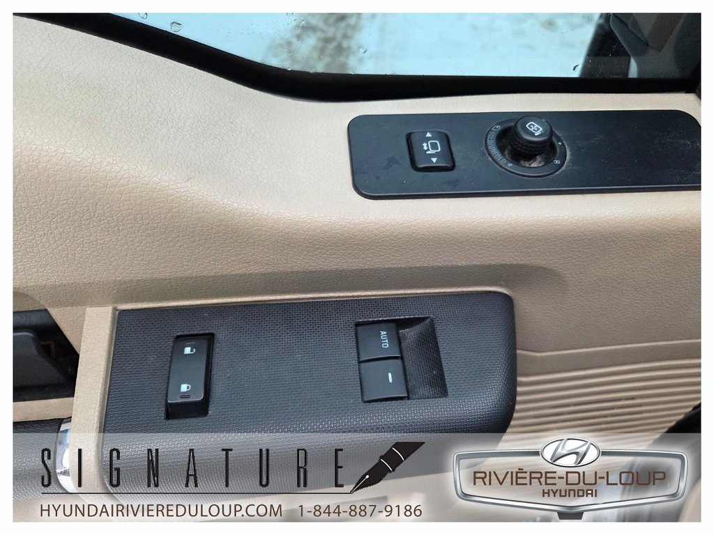 Ford Super Duty F-350 DRW XLT,6X6,8 CYL,6.4 DIESEL 2008 à Riviere-Du-Loup, Québec - 11 - w1024h768px