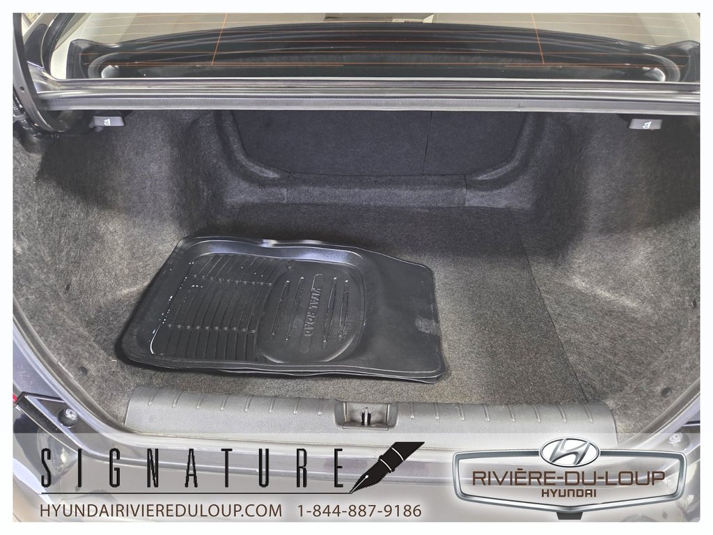 Honda Civic Sedan LX,SIEGES CHAUFFANT 2016 à Riviere-Du-Loup, Québec - 8 - w1024h768px