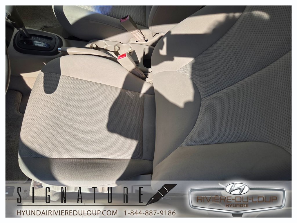 Hyundai Accent GL,AUTOMATIQUE 2006 à Riviere-Du-Loup, Québec - 12 - w1024h768px