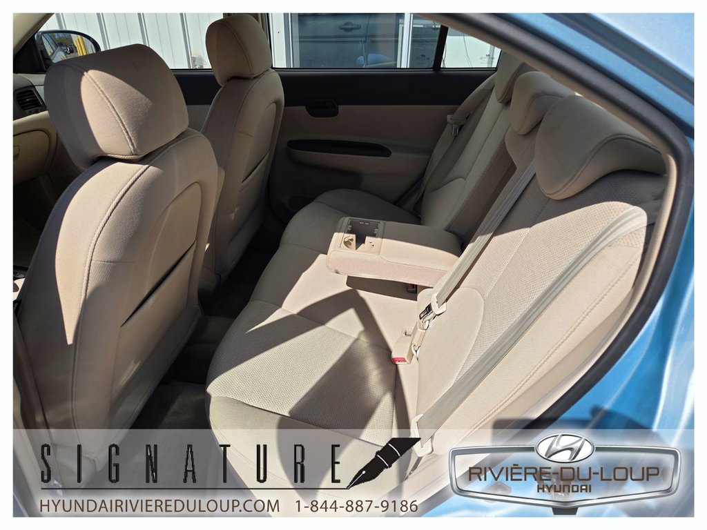 Hyundai Accent GL,AUTOMATIQUE 2006 à Riviere-Du-Loup, Québec - 9 - w1024h768px