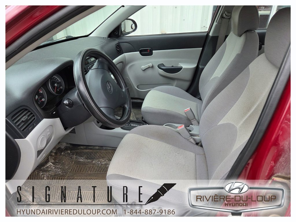 Hyundai Accent L,AUTOMATIQUE 2008 à Riviere-Du-Loup, Québec - 13 - w1024h768px