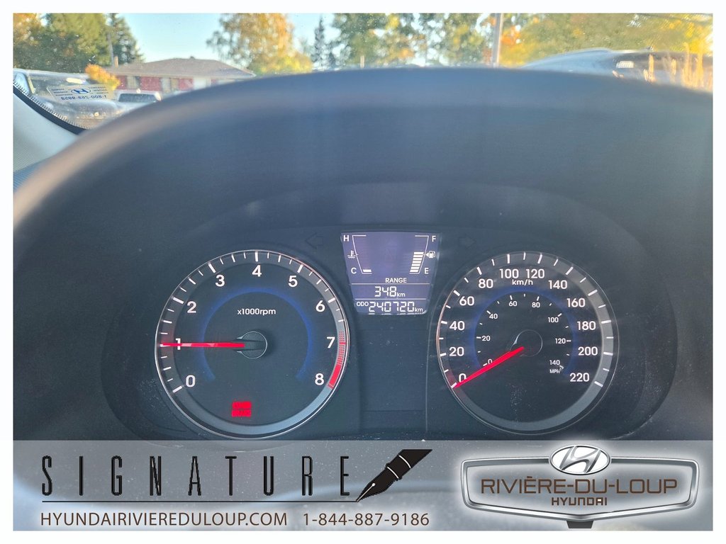 2013 Hyundai Accent GL,SIEGE CHAUFFANT  A/C in Riviere-Du-Loup, Quebec - 17 - w1024h768px