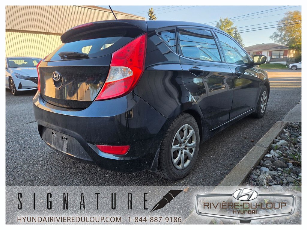 2013 Hyundai Accent GL,SIEGE CHAUFFANT  A/C in Riviere-Du-Loup, Quebec - 5 - w1024h768px