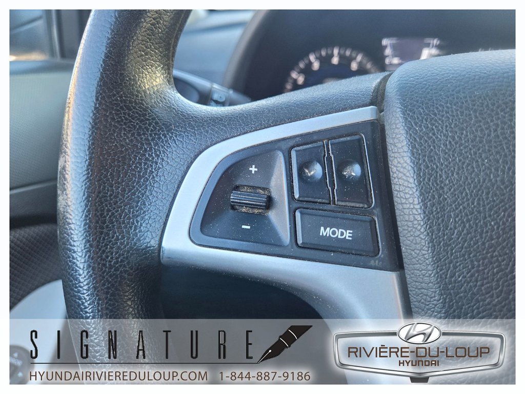 2013 Hyundai Accent GL,SIEGE CHAUFFANT  A/C in Riviere-Du-Loup, Quebec - 14 - w1024h768px