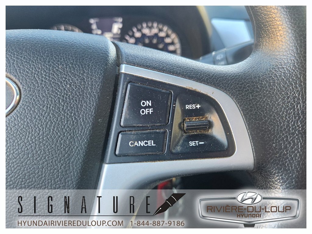 2013 Hyundai Accent GL,SIEGE CHAUFFANT  A/C in Riviere-Du-Loup, Quebec - 13 - w1024h768px