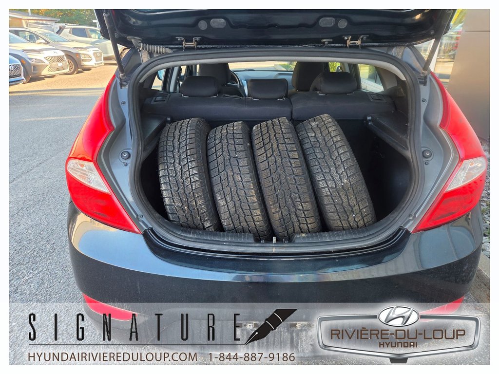 2013 Hyundai Accent GL,SIEGE CHAUFFANT  A/C in Riviere-Du-Loup, Quebec - 7 - w1024h768px