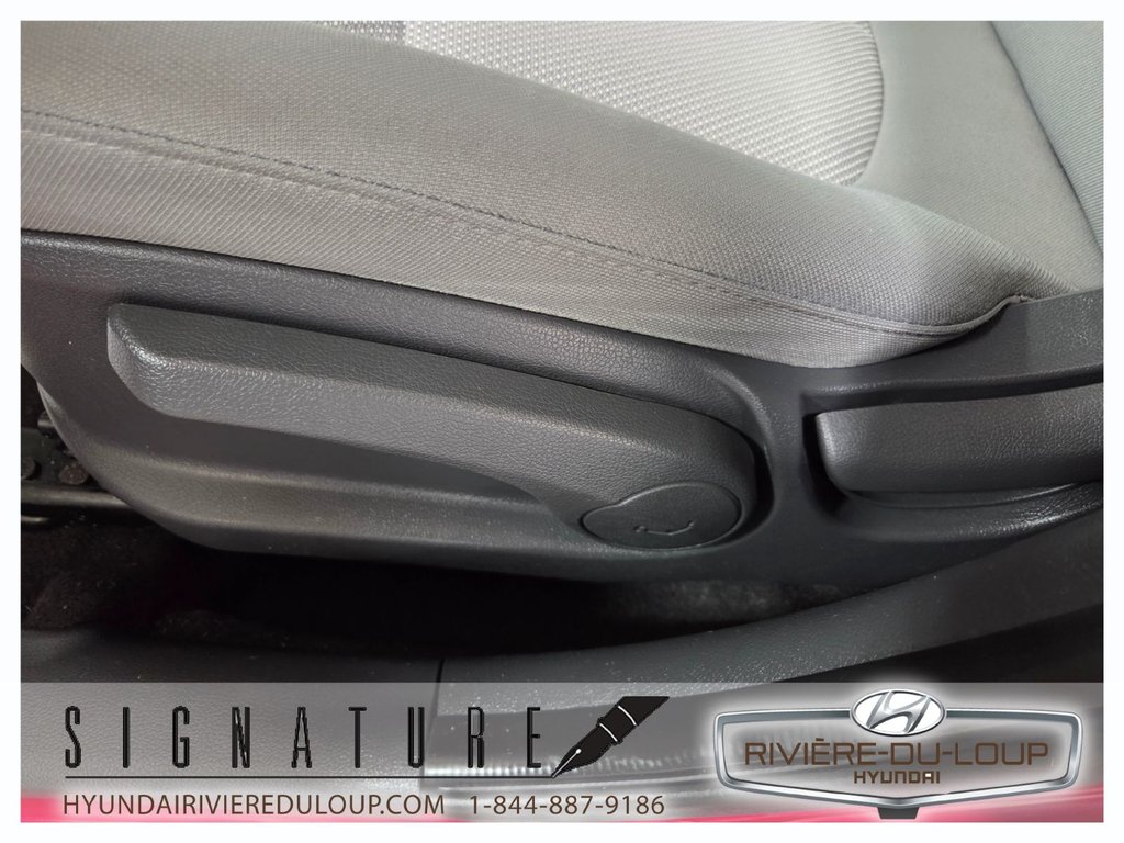 Hyundai Accent GL,AUTOMATIQUE 2014 à Riviere-Du-Loup, Québec - 13 - w1024h768px