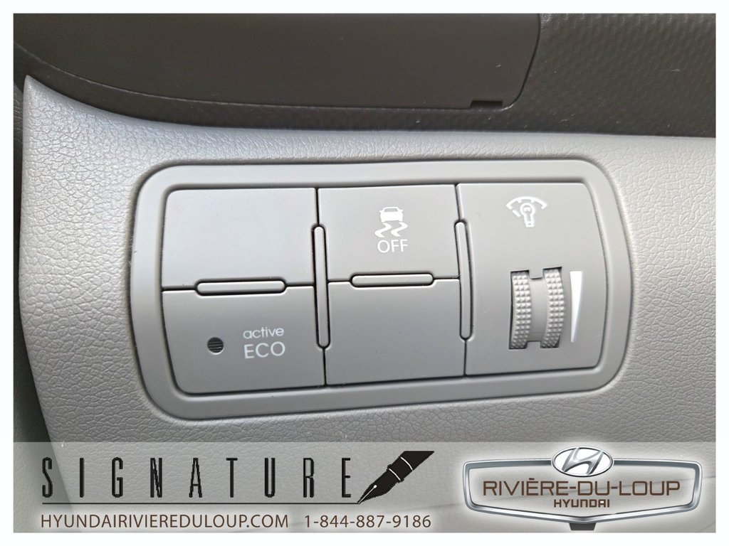 Hyundai Accent GL,AUTOMATIQUE 2014 à Riviere-Du-Loup, Québec - 24 - w1024h768px