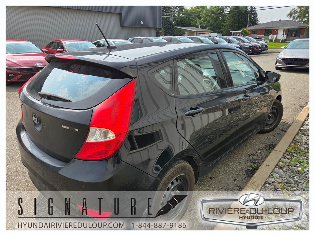Hyundai Accent L ,MANUEL 2016 à Riviere-Du-Loup, Québec - 5 - w1024h768px