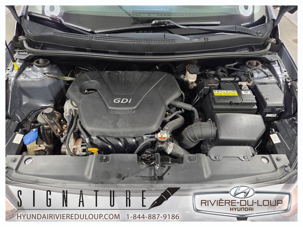 Hyundai Accent L,MANUELLE 2016 à Riviere-Du-Loup, Québec - 27 - w1024h768px