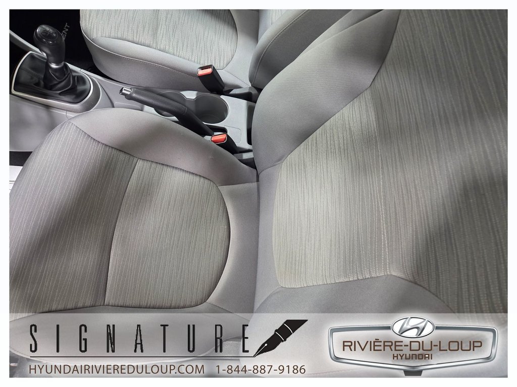 Hyundai Accent L,MANUELLE 2016 à Riviere-Du-Loup, Québec - 15 - w1024h768px
