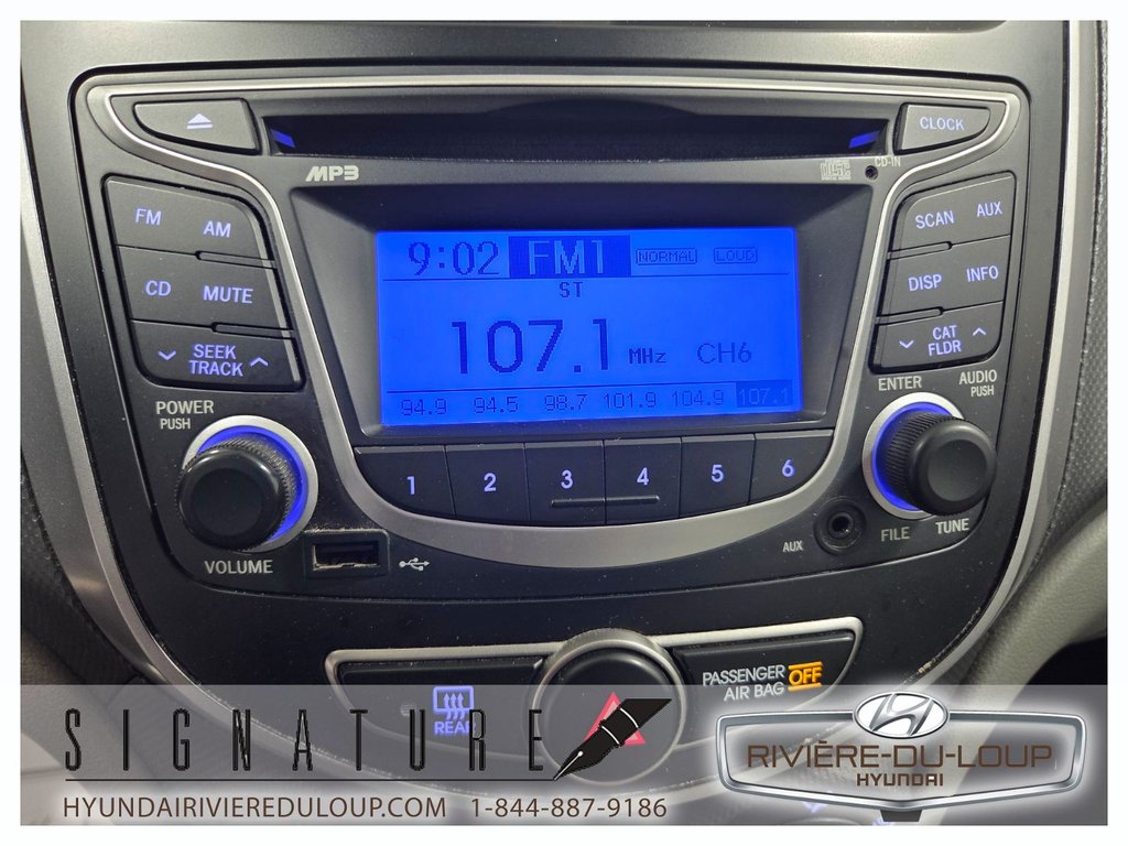 Hyundai Accent L,MANUELLE 2016 à Riviere-Du-Loup, Québec - 18 - w1024h768px