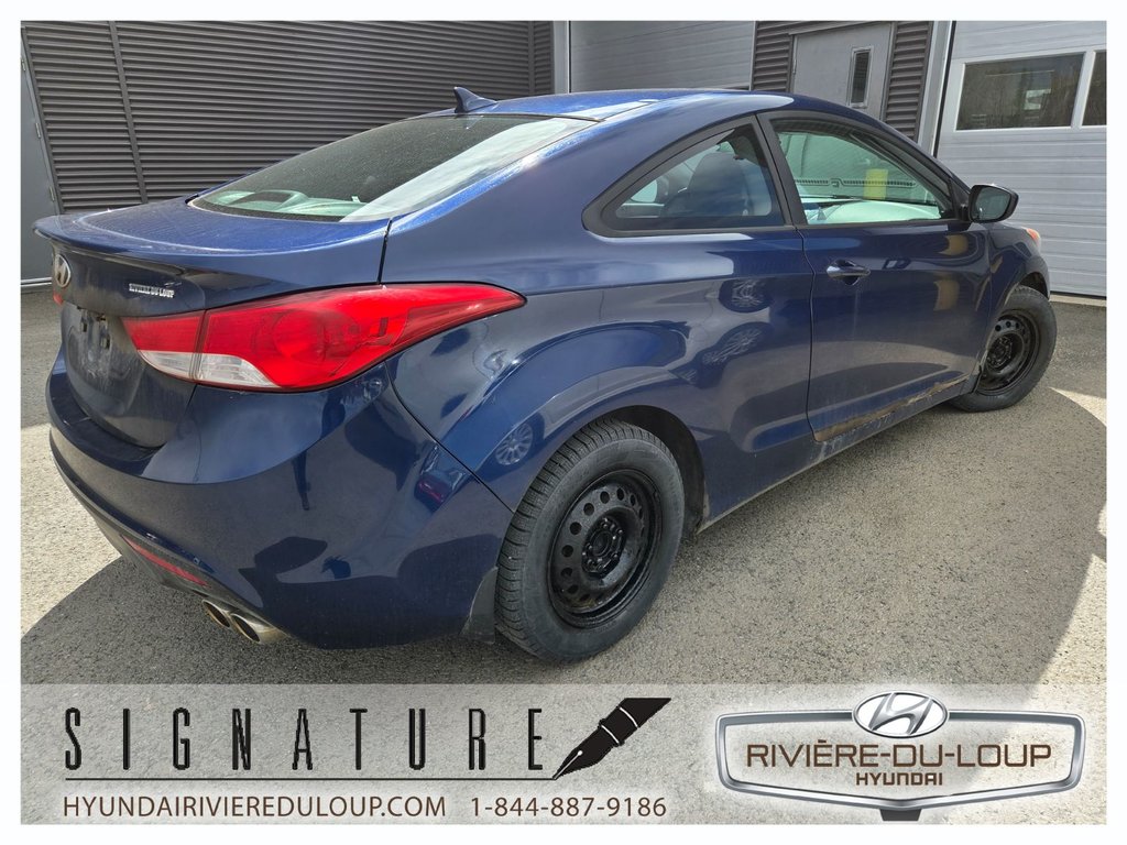 Hyundai Elantra Coupe GLS 2013 à Riviere-Du-Loup, Québec - 5 - w1024h768px