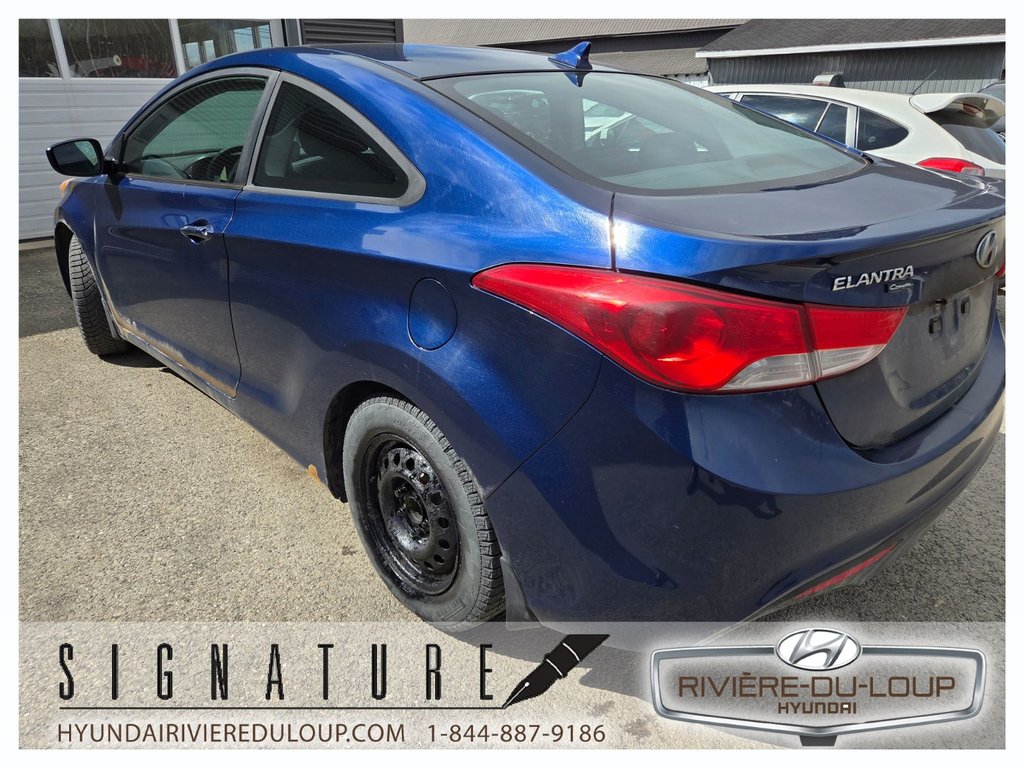 Hyundai Elantra Coupe GLS 2013 à Riviere-Du-Loup, Québec - 7 - w1024h768px