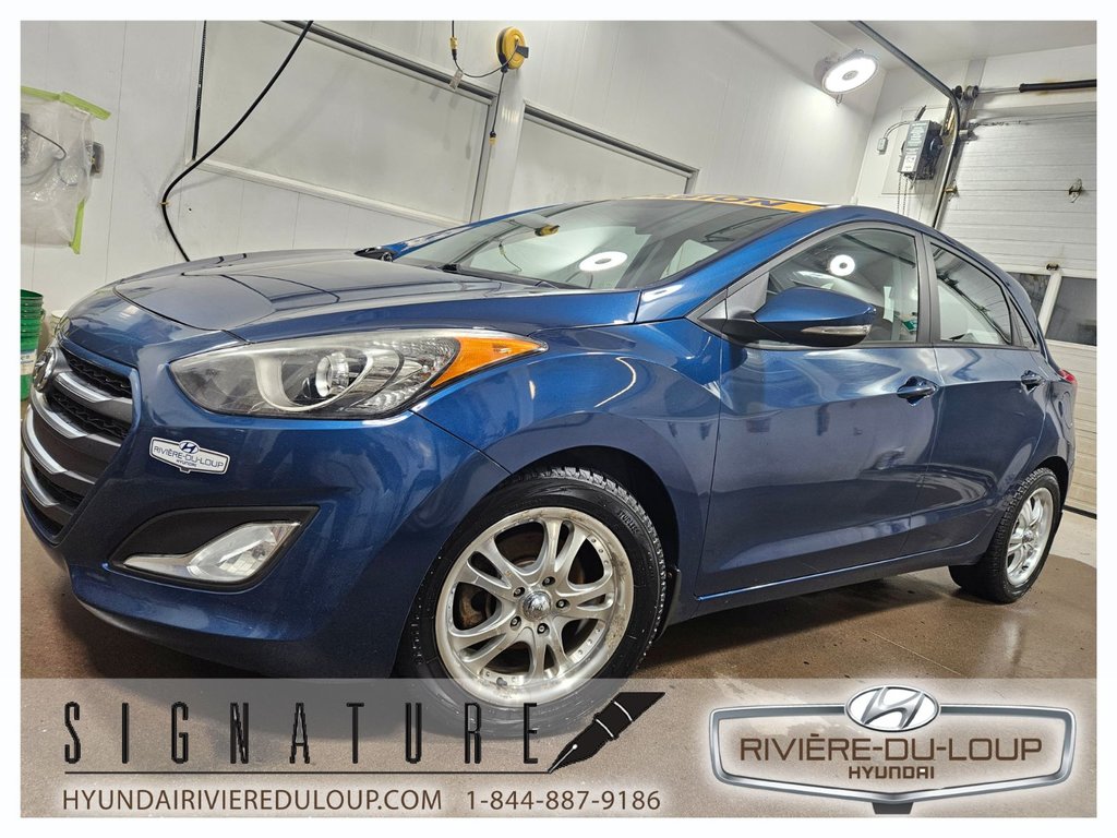 Hyundai Elantra GT GLS 2016 à Riviere-Du-Loup, Québec - 1 - w1024h768px