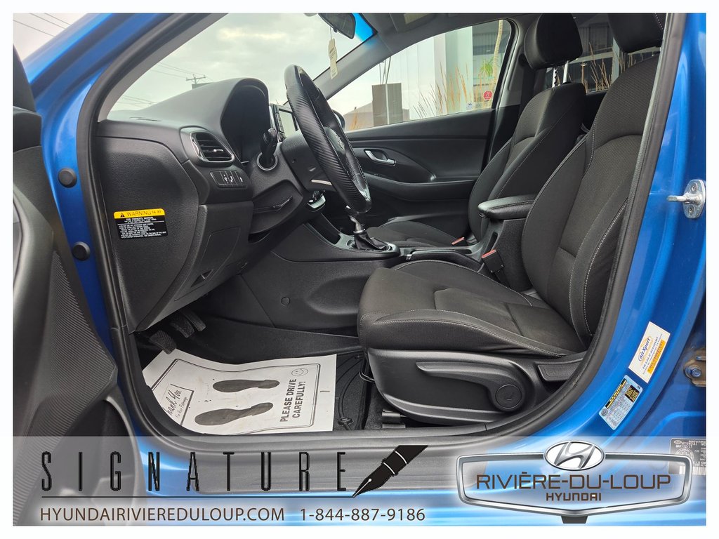 Hyundai Elantra GT GL, MANUELLE 2018 à Riviere-Du-Loup, Québec - 10 - w1024h768px