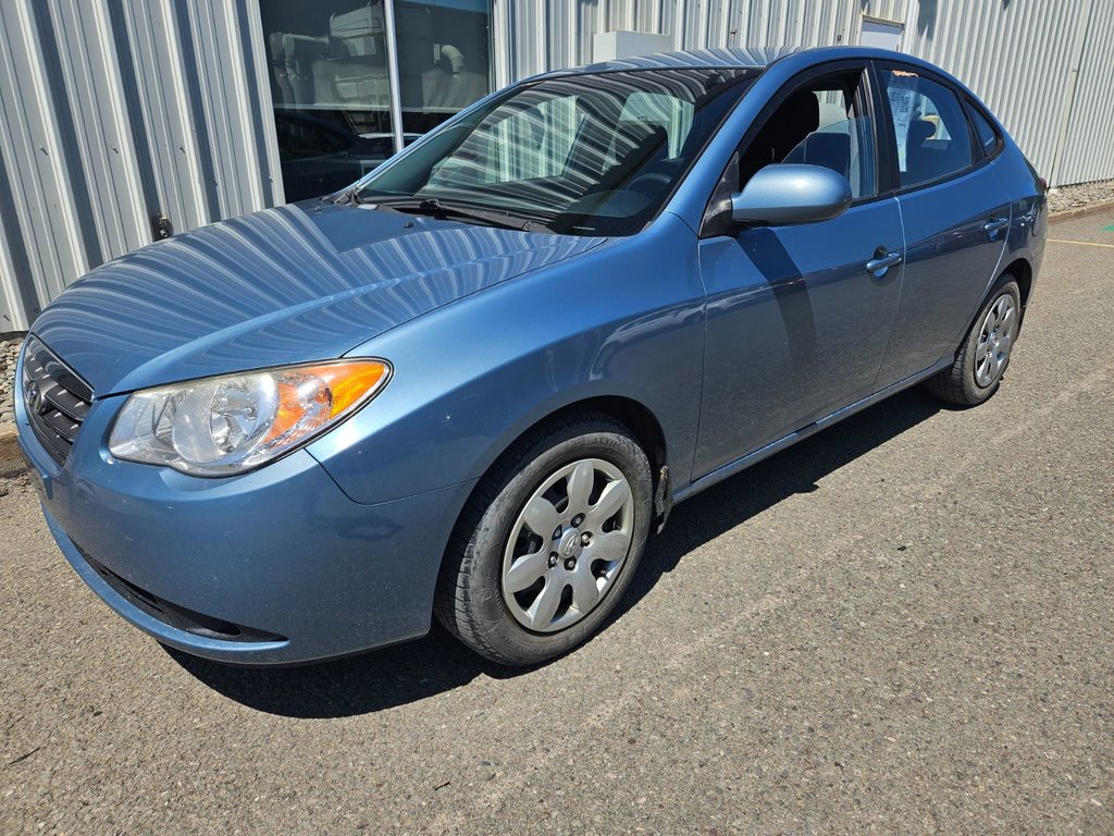 Hyundai Elantra GL,AUTOMATIQUE 2009 à Riviere-Du-Loup, Québec - 2 - w1024h768px