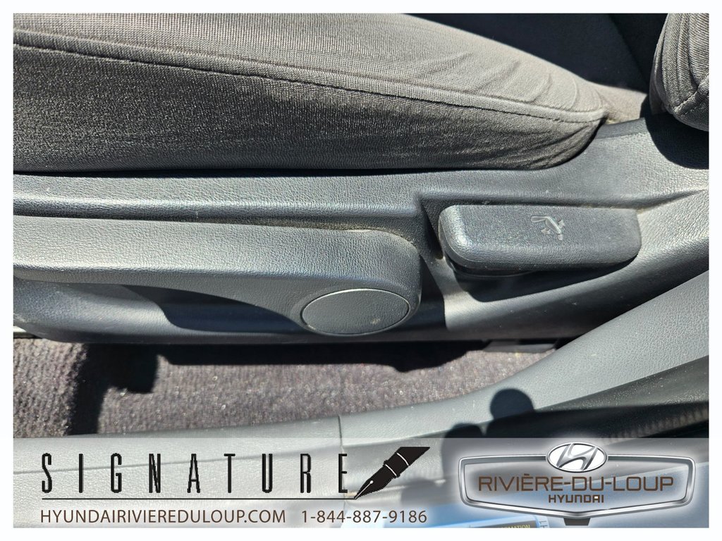 Hyundai Elantra GL,AUTOMATIQUE 2009 à Riviere-Du-Loup, Québec - 15 - w1024h768px