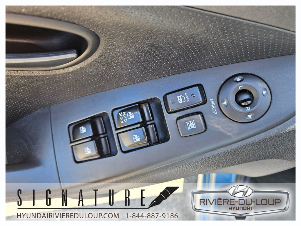 Hyundai Elantra GL,AUTOMATIQUE 2009 à Riviere-Du-Loup, Québec - 14 - w1024h768px