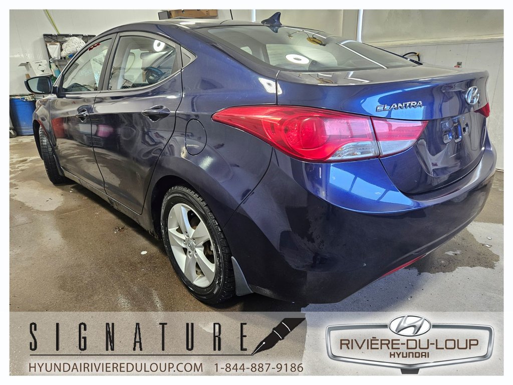 Hyundai Elantra GLS 2011 à Riviere-Du-Loup, Québec - 7 - w1024h768px