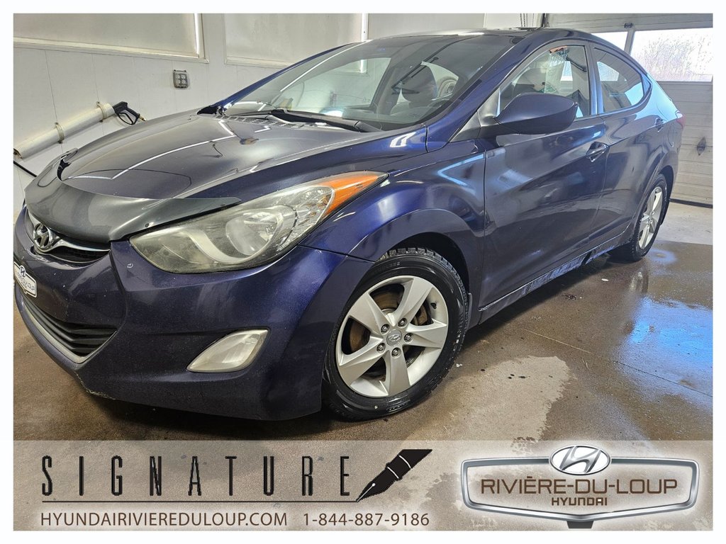 2011 Hyundai Elantra GLS in Riviere-Du-Loup, Quebec - 1 - w1024h768px