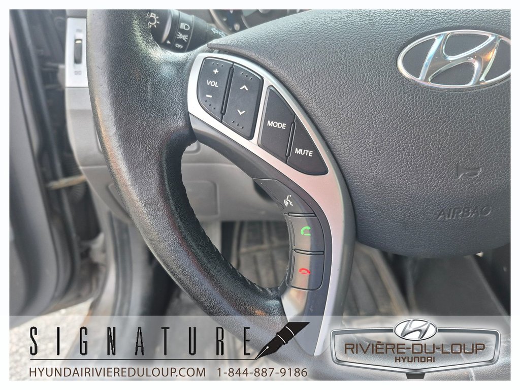 2011 Hyundai Elantra GLS,AC in Riviere-Du-Loup, Quebec - 16 - w1024h768px