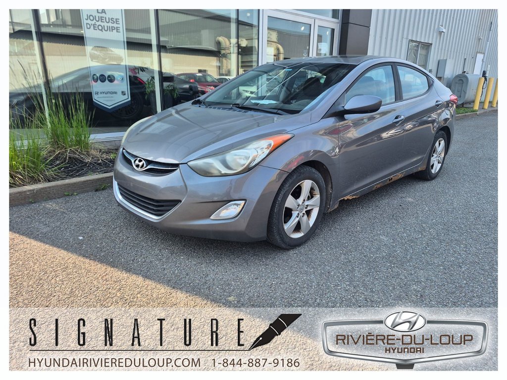 2011 Hyundai Elantra GLS,AC in Riviere-Du-Loup, Quebec - 1 - w1024h768px