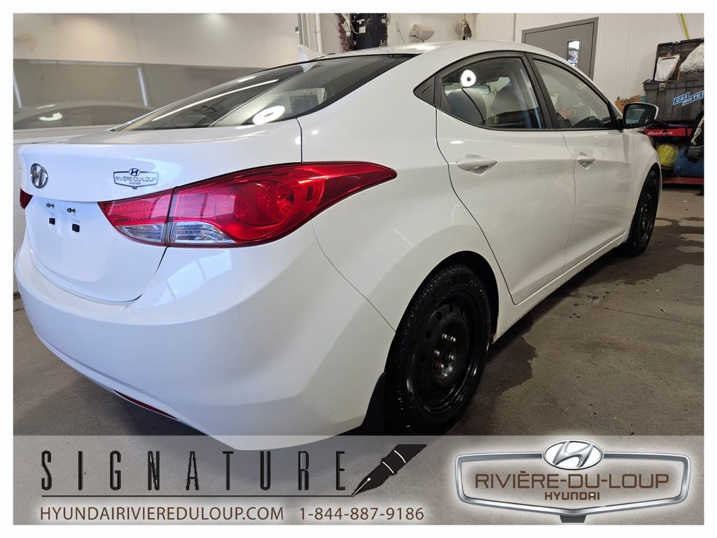 Hyundai Elantra GL 2013 à Riviere-Du-Loup, Québec - 4 - w1024h768px