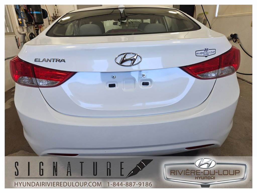 Hyundai Elantra GL 2013 à Riviere-Du-Loup, Québec - 5 - w1024h768px