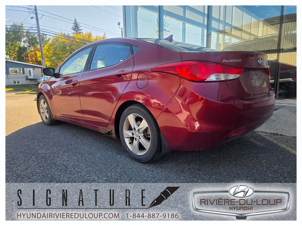 Hyundai Elantra GLS,CRUISE,TOÎT OUVRANT 2013 à Riviere-Du-Loup, Québec - 7 - w1024h768px