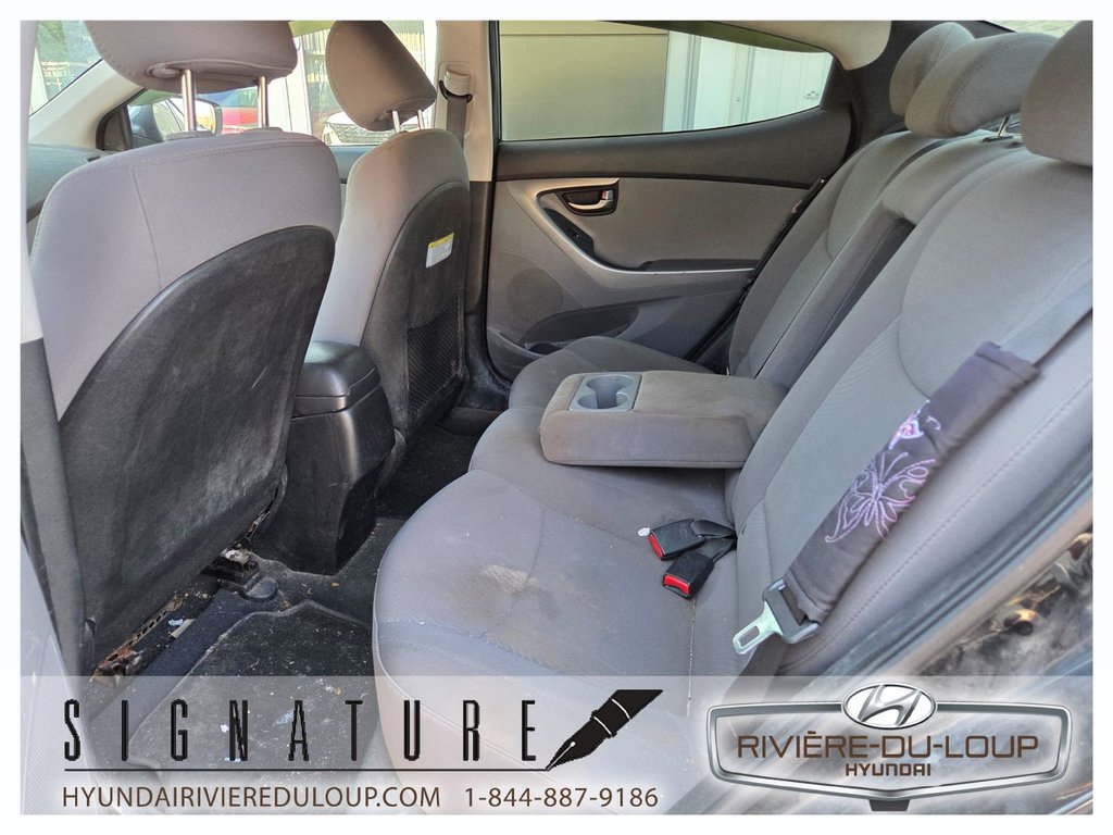 2014 Hyundai Elantra L,MANUELLE in Riviere-Du-Loup, Quebec - 9 - w1024h768px