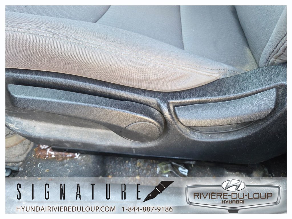 2014 Hyundai Elantra L,MANUELLE in Riviere-Du-Loup, Quebec - 11 - w1024h768px