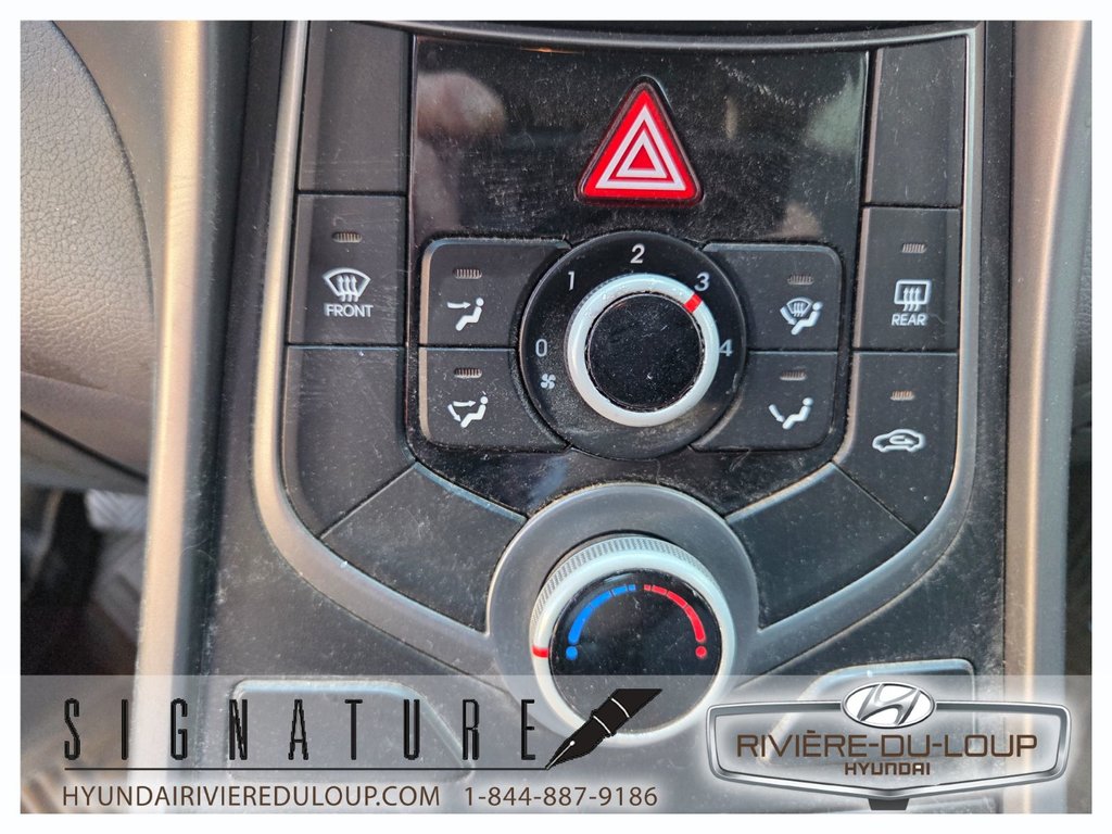 2014 Hyundai Elantra L,MANUELLE in Riviere-Du-Loup, Quebec - 14 - w1024h768px