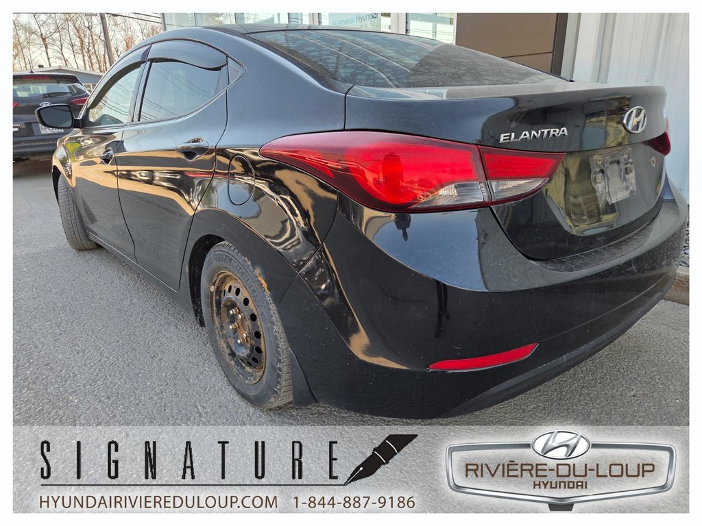2014 Hyundai Elantra L,MANUELLE in Riviere-Du-Loup, Quebec - 7 - w1024h768px