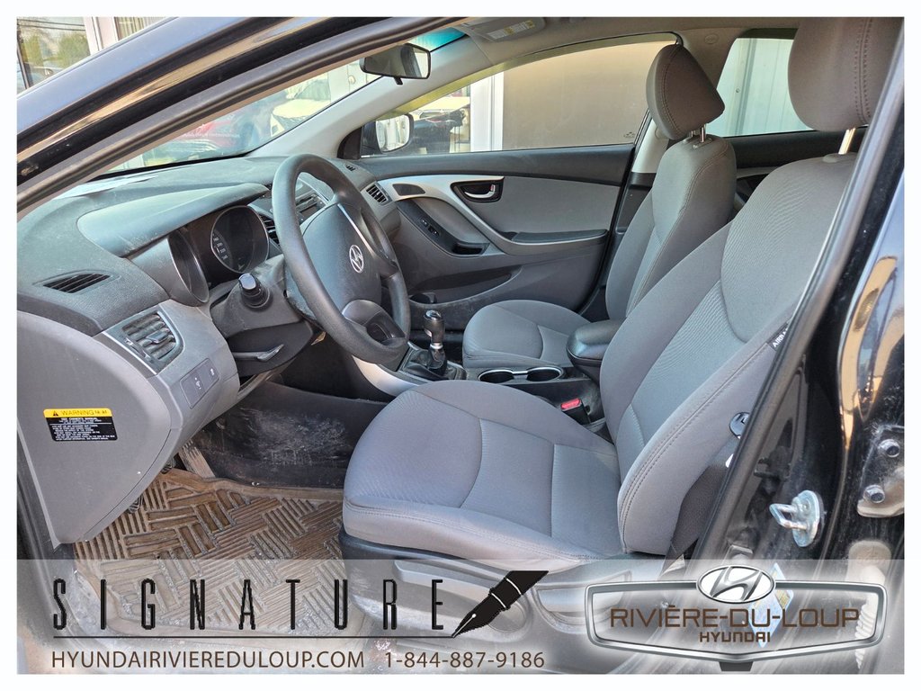 2014 Hyundai Elantra L,MANUELLE in Riviere-Du-Loup, Quebec - 8 - w1024h768px