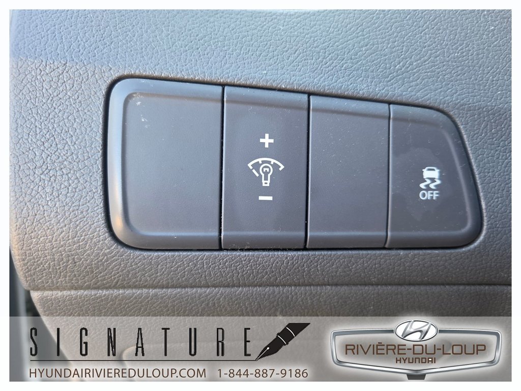 Hyundai Elantra L,MANUELLE 2014 à Riviere-Du-Loup, Québec - 15 - w1024h768px