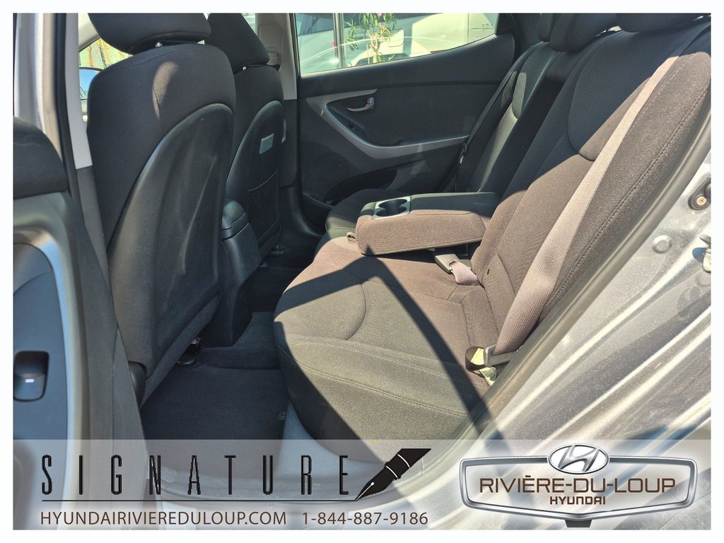 2016 Hyundai Elantra Sport Appearance in Riviere-Du-Loup, Quebec - 13 - w1024h768px