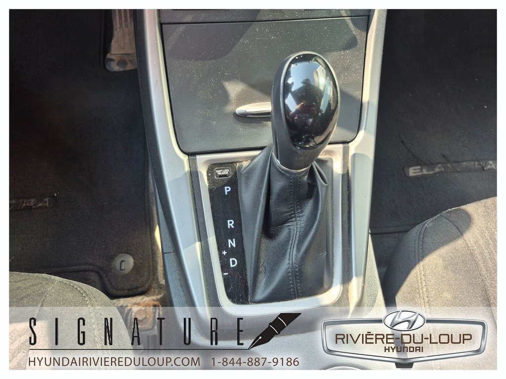 2016 Hyundai Elantra Sport Appearance in Riviere-Du-Loup, Quebec - 15 - w1024h768px